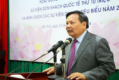  Tổng cục trưởng TCDL Nguyễn Văn Tuấn phát biểu tại buổi họp báo